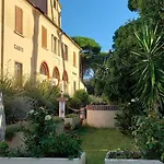Menabuoi 3*